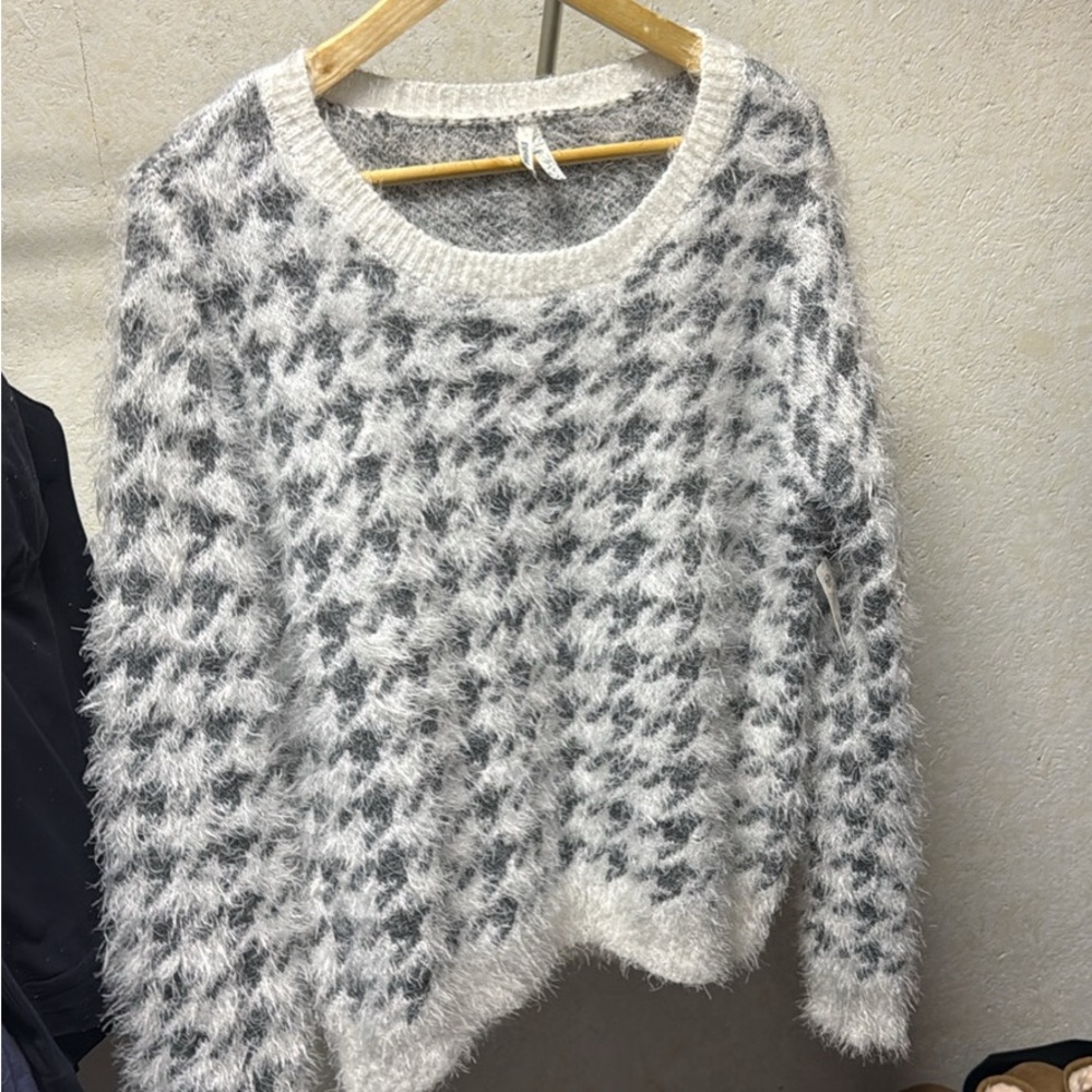 Mudd Black and White Fuzzy Sweater